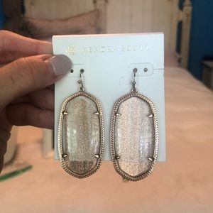 Kendra Scott Danielle Earrings